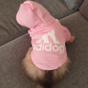 Adidog Luvtröja rosa med vit text